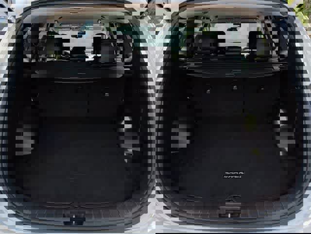 Used 2020 Hyundai Santa Fe SEL image 30