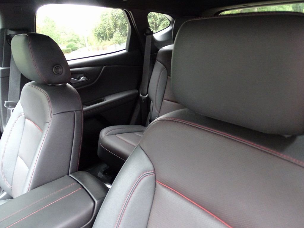 Used 2022 Chevrolet Blazer RS image 18