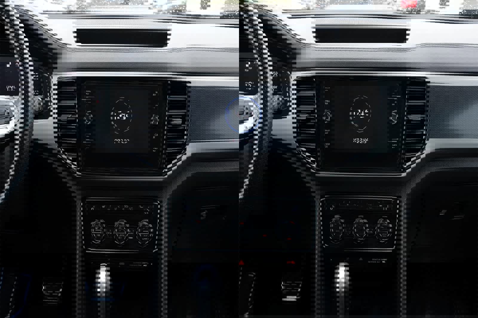 Used 2020 Volkswagen Atlas Cross Sport SEL Premium R-Line image 13