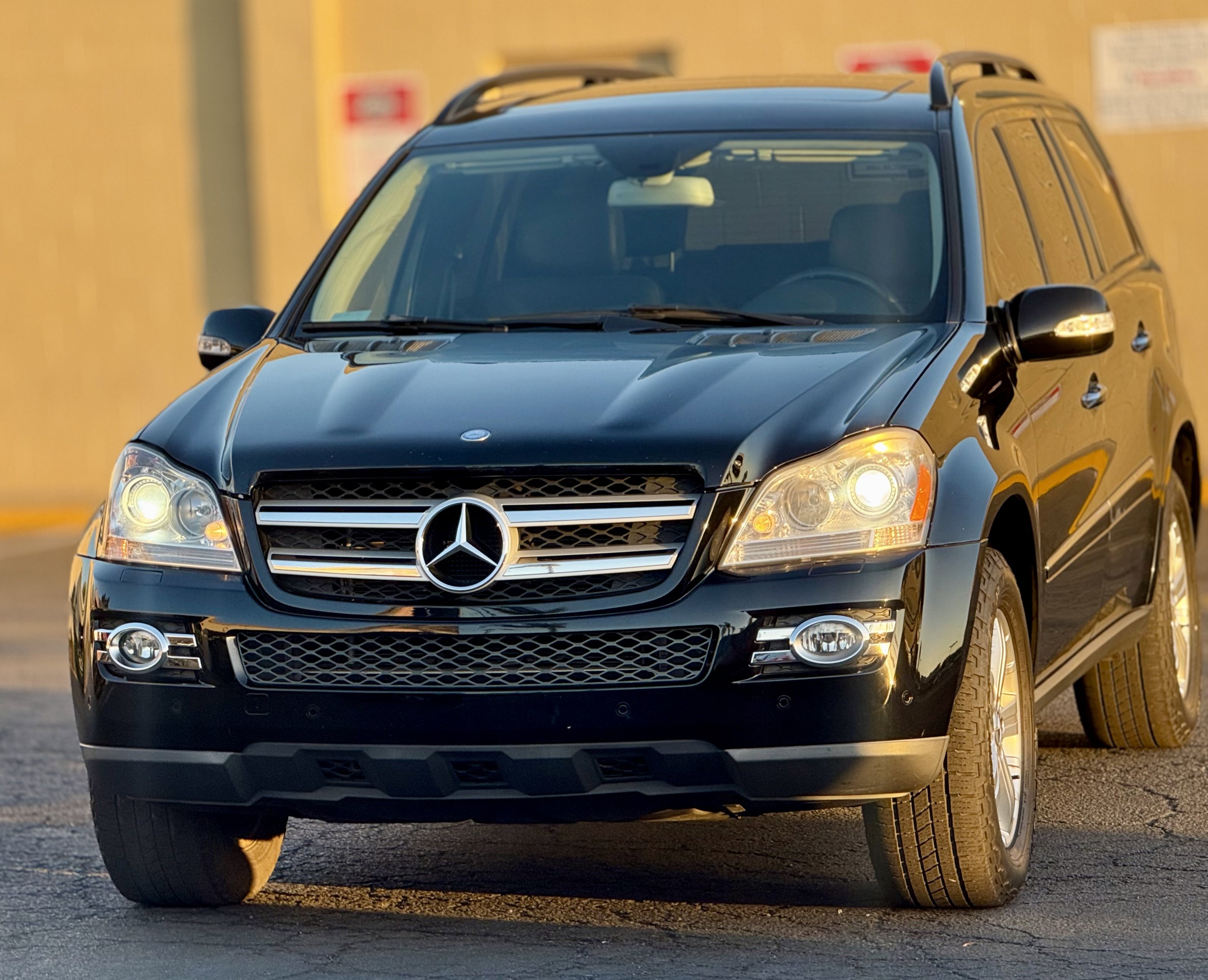 Used 2007 Mercedes-Benz GL 450 4MATIC image 2