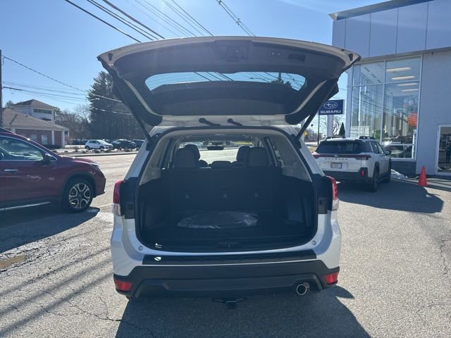 Used 2019 Subaru Forester Limited image 11