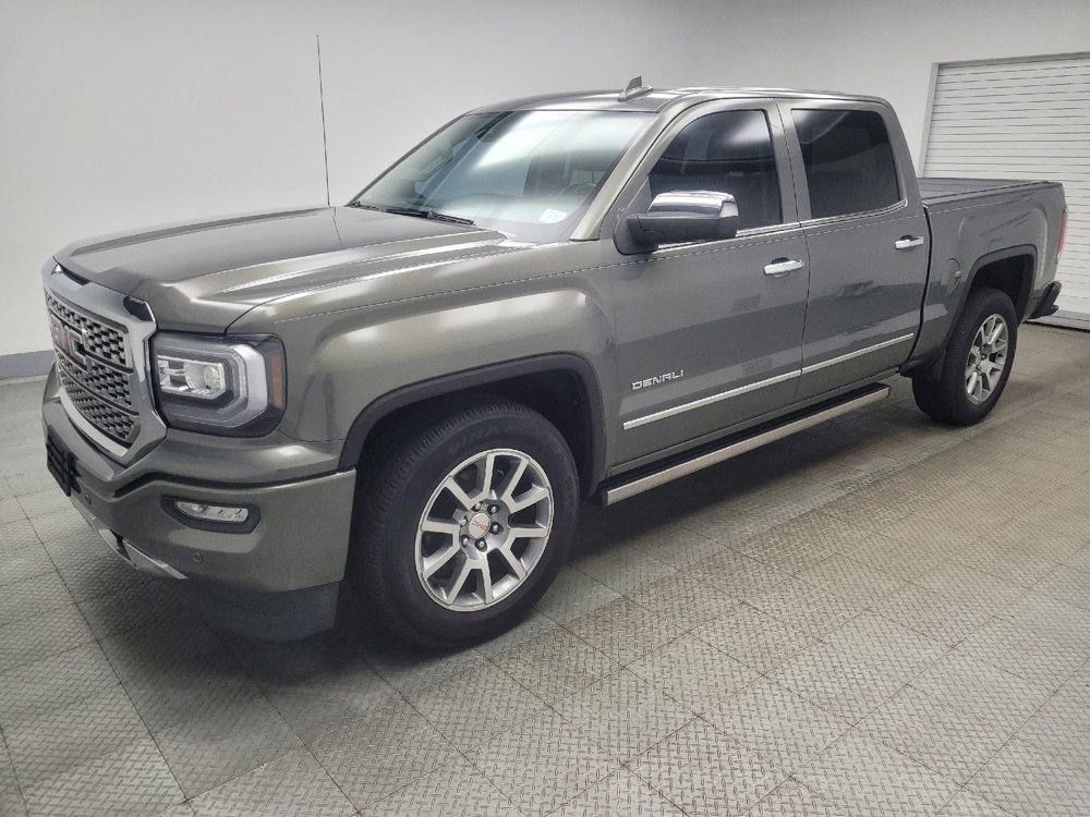 Used 2017 GMC Sierra 1500 Denali RWD image 2