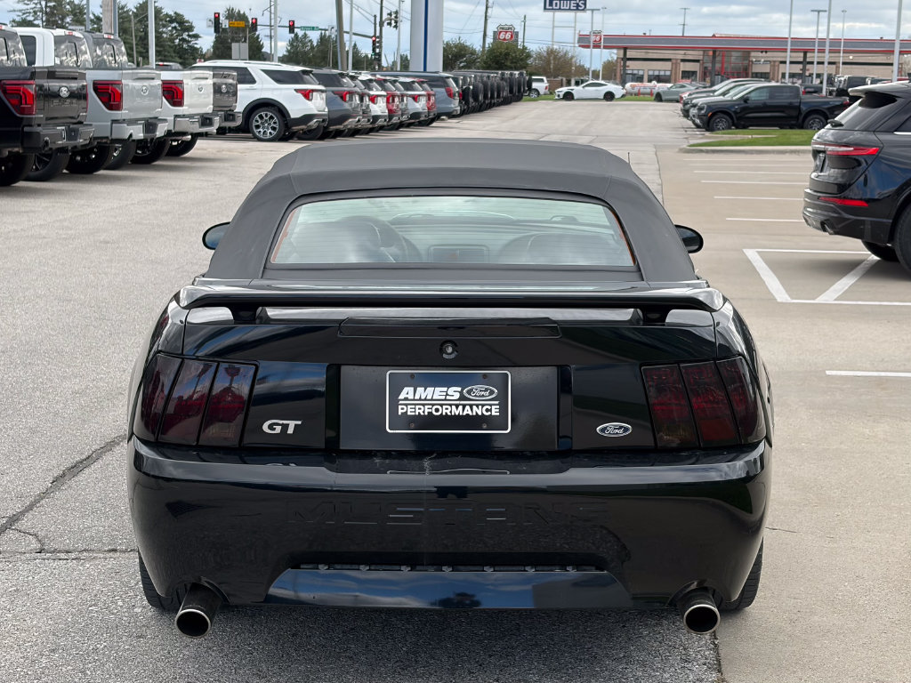 Used 2004 Ford Mustang GT RWD image 5