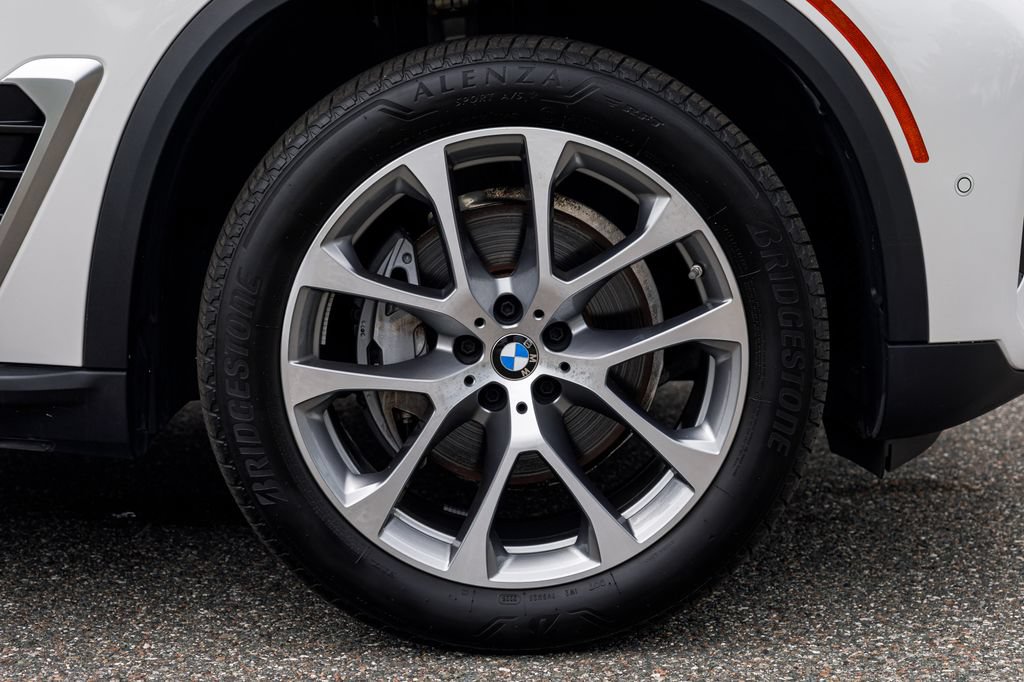 Used 2026 BMW X5 sDrive40i w/ Climate Comfort Package RWD image 12