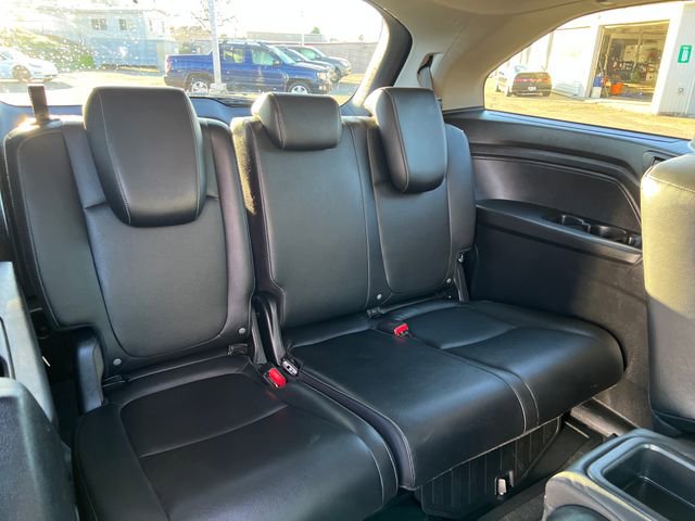 Certified 2024 Honda Odyssey EX-L image 14