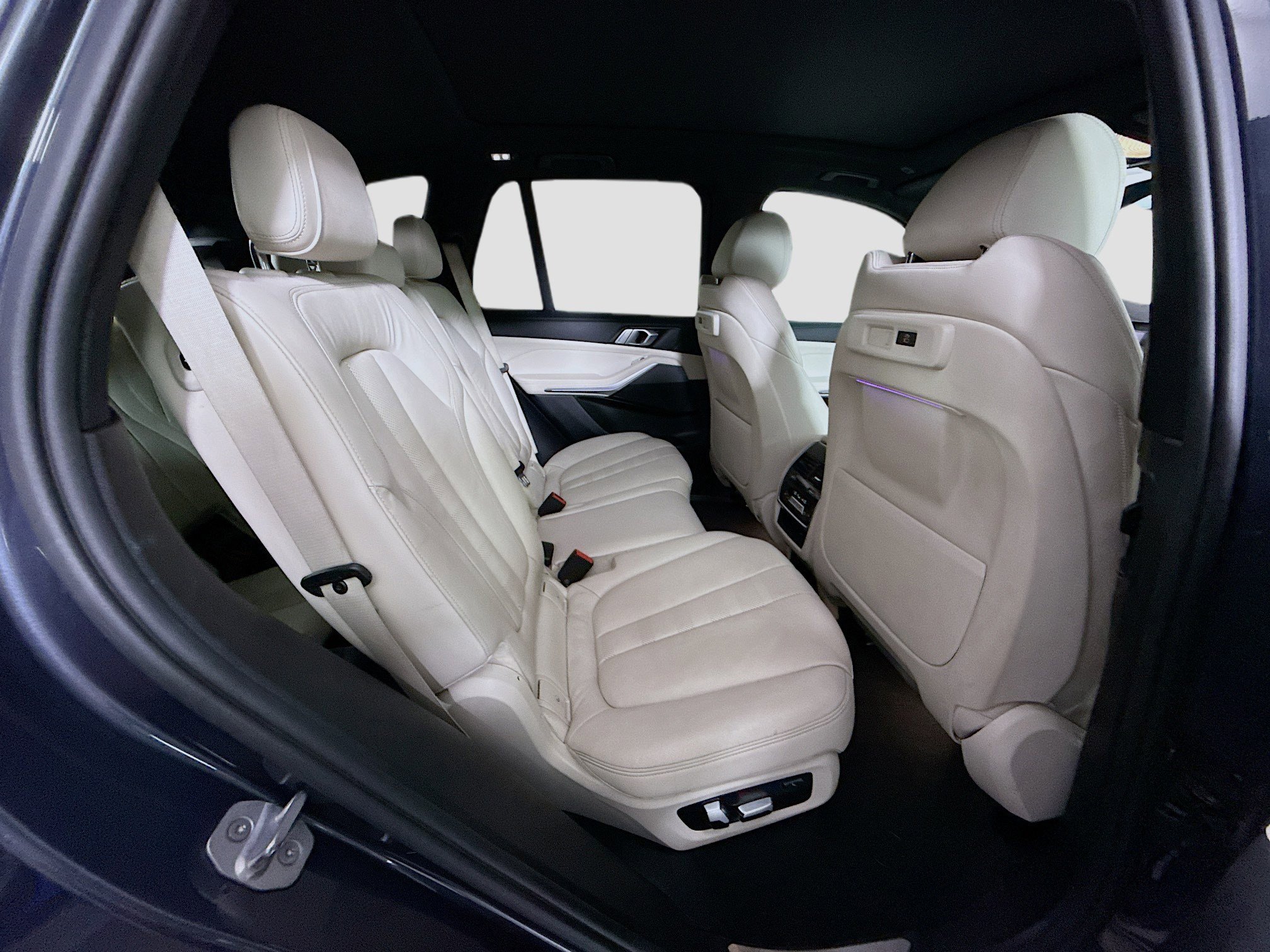 Used 2019 BMW X5 xDrive40i w/ Convenience Package image 27