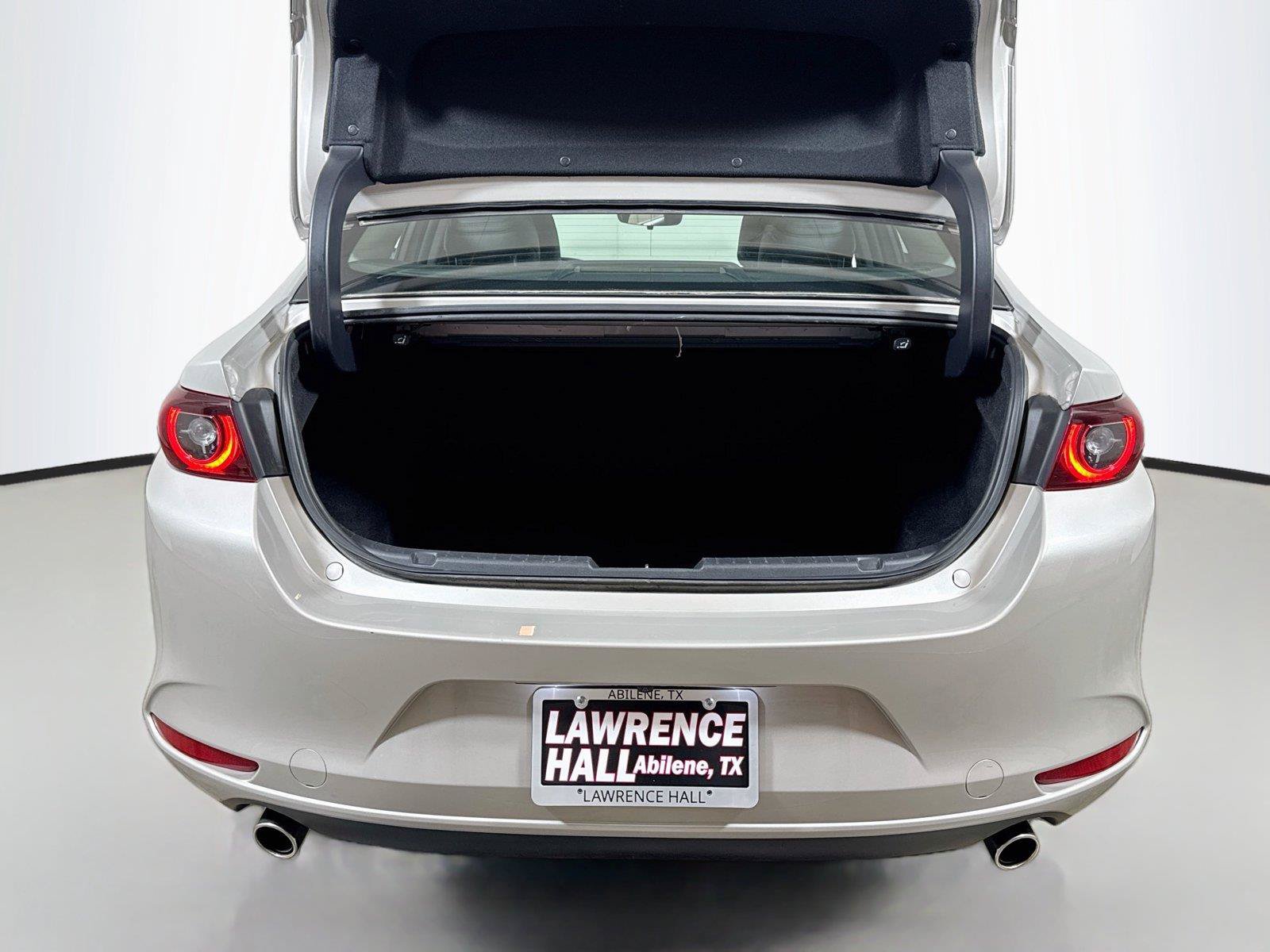 Used 2025 MAZDA MAZDA3 s FWD image 23