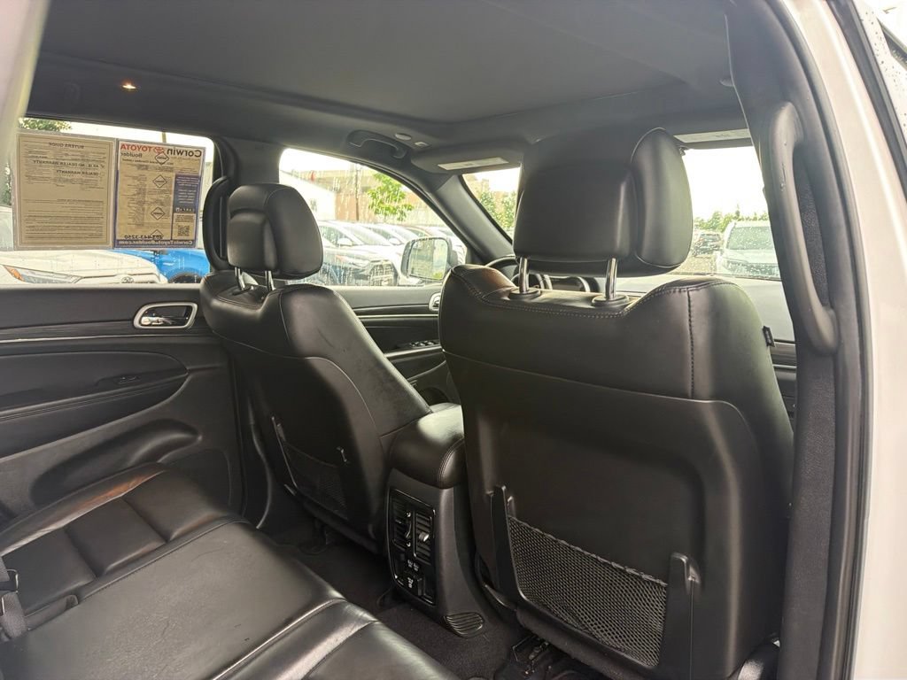 Used 2021 Jeep Grand Cherokee Limited w/ Sun & Sound Group AWD/4WD image 14