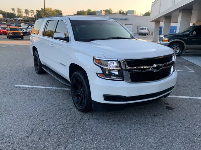 Used 2017 Chevrolet Suburban LS AWD/4WD image 5