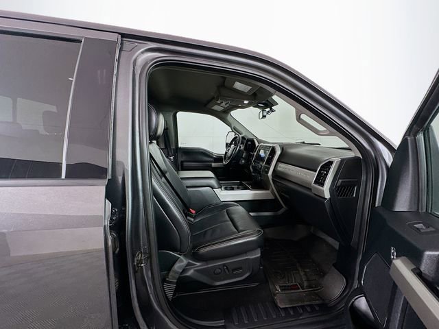 Used 2020 Ford F250 Lariat w/ Lariat Value Package image 27