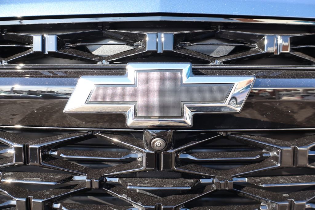 New 2026 Chevrolet Traverse RS w/ LPO, Floor Liner Package image 5