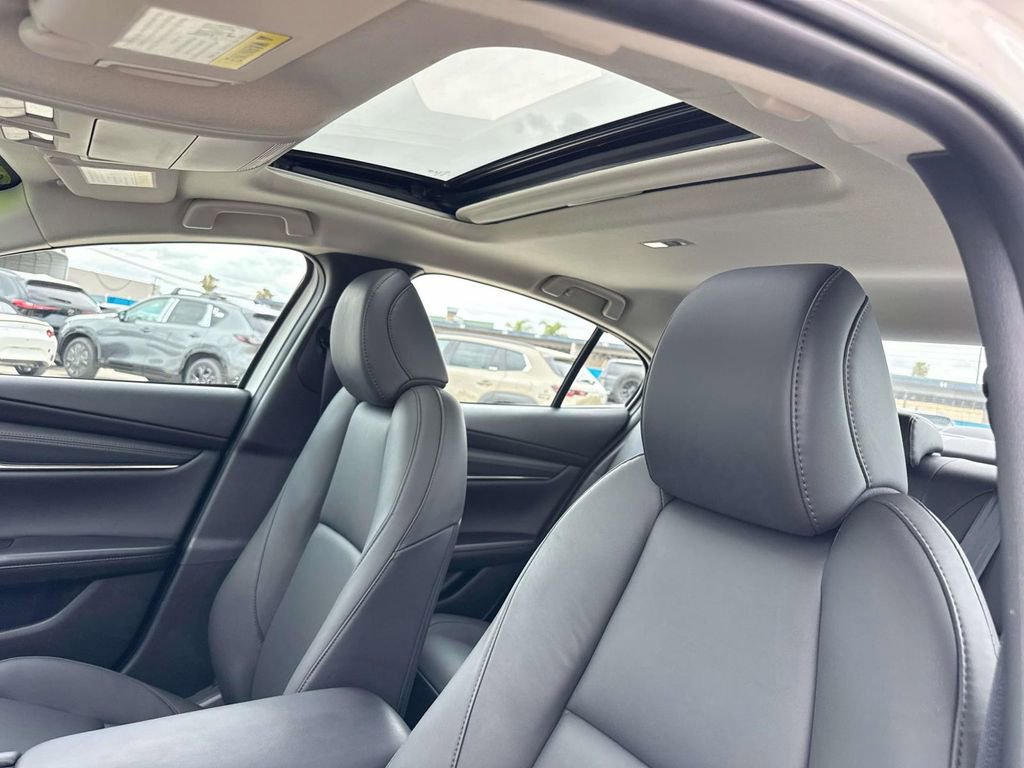 Certified 2025 MAZDA MAZDA3 s image 24