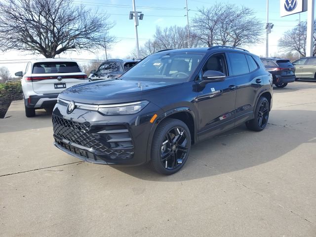 New 2026 Volkswagen Tiguan SE R-Line image 2