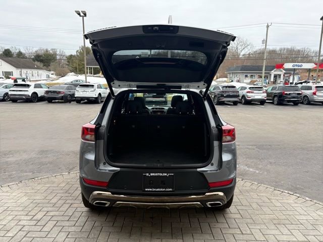 Used 2022 Chevrolet TrailBlazer ACTIV w/ Sun and Liftgate Package image 12