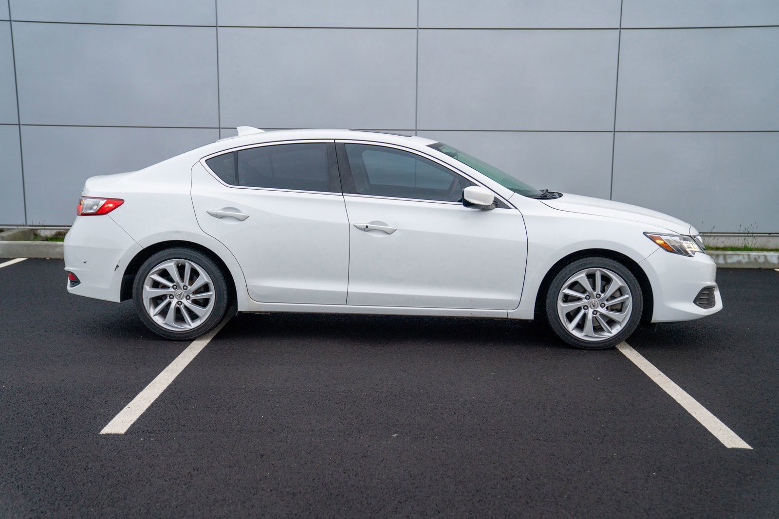 Used 2016 Acura ILX w/ Premium Package image 8