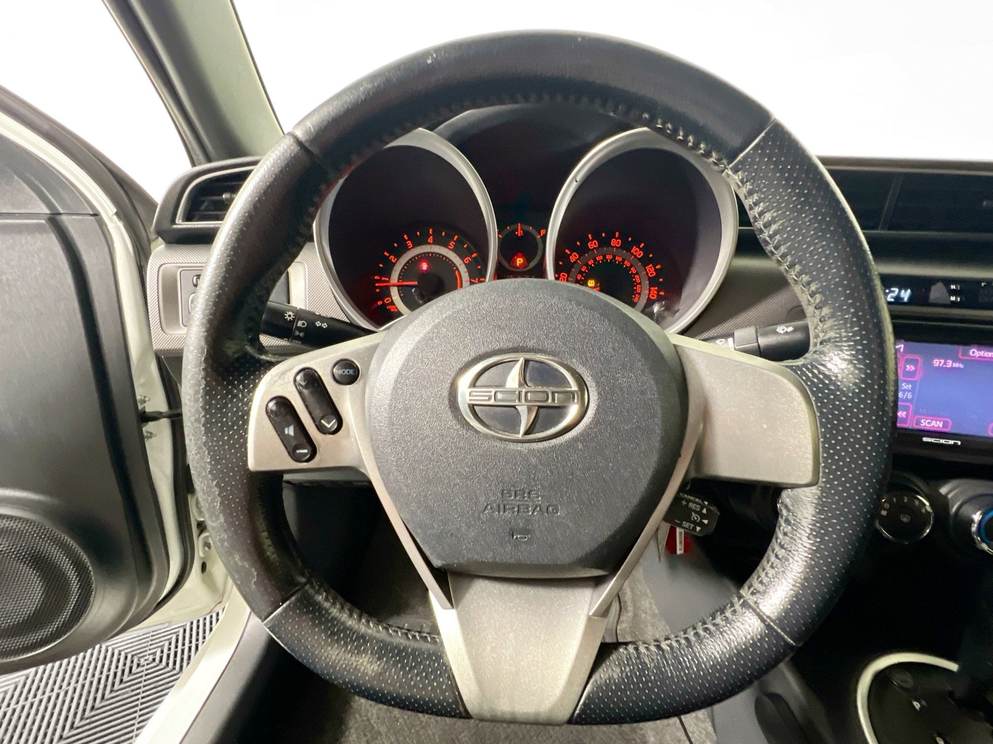 Used 2014 Scion tC image 17