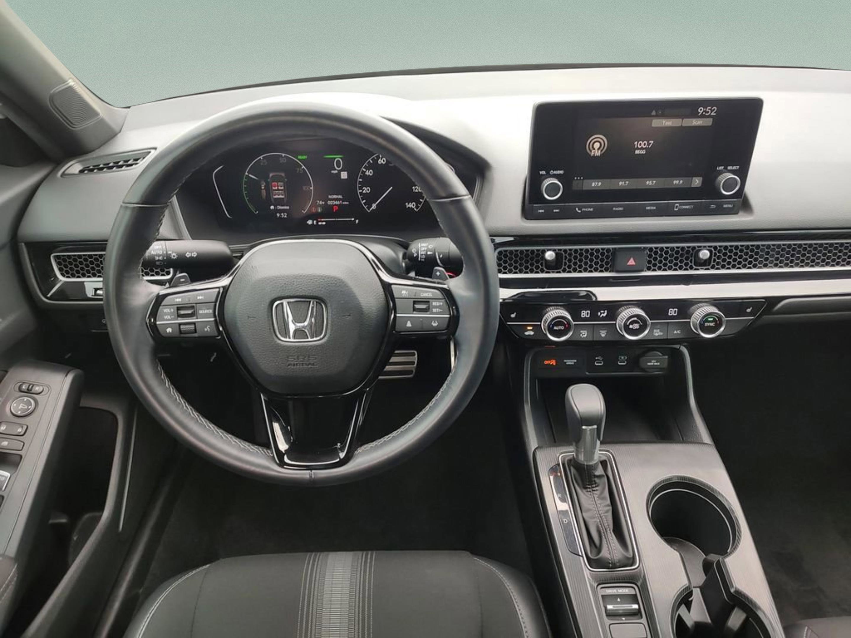 Used 2025 Honda Civic Sport image 10