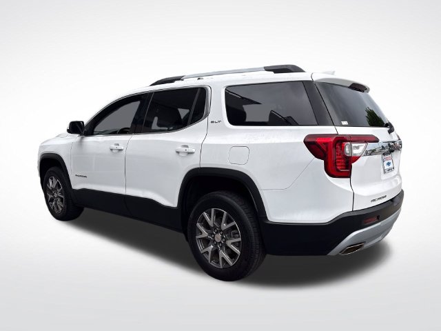 Certified 2023 GMC Acadia SLT FWD image 3
