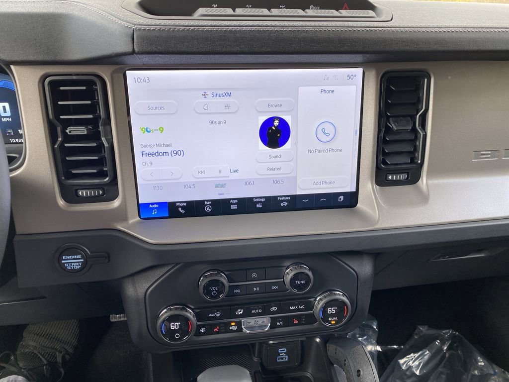 New 2025 Ford Bronco Outer Banks w/ Sasquatch Package image 9