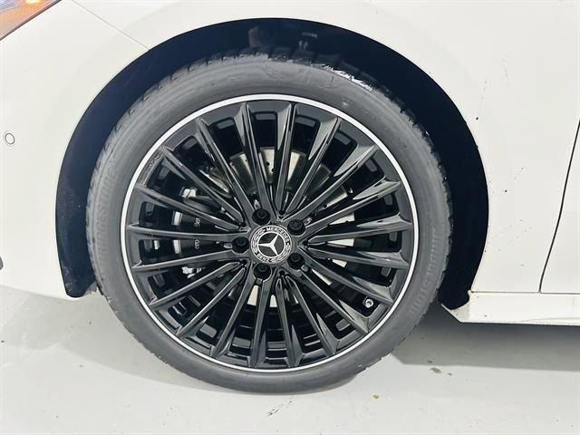 Used 2025 Mercedes-Benz CLA 250 4MATIC image 9