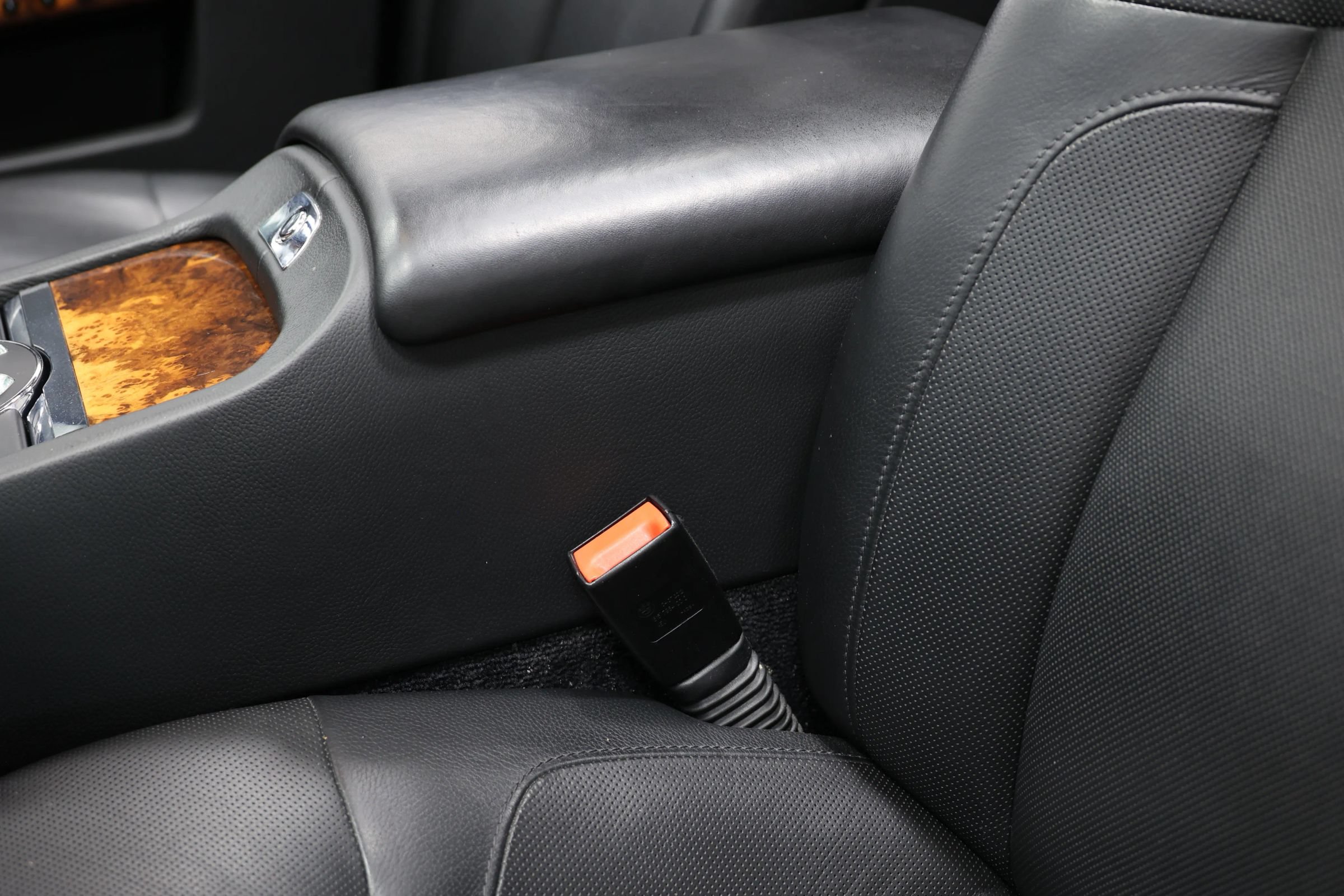 Used 2013 Rolls-Royce Ghost RWD image 20