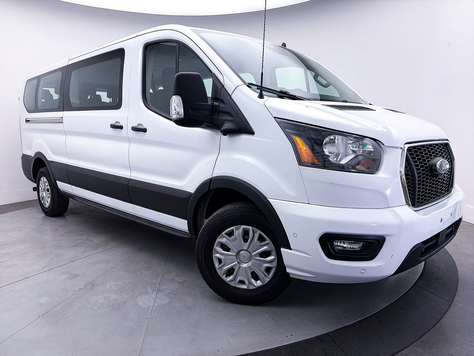Used 2023 Ford Transit 350 XLT