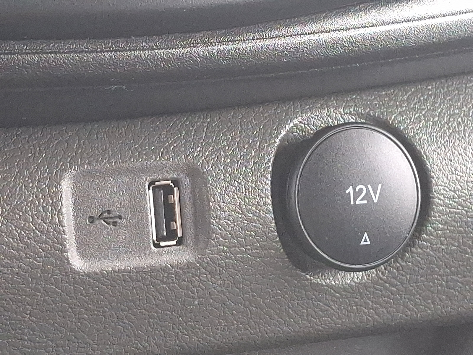 Used 2024 Ford Transit 250 Low Roof w/ Exterior Upgrade Package image 22