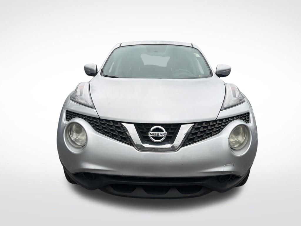 Used 2017 Nissan Juke SV image 3