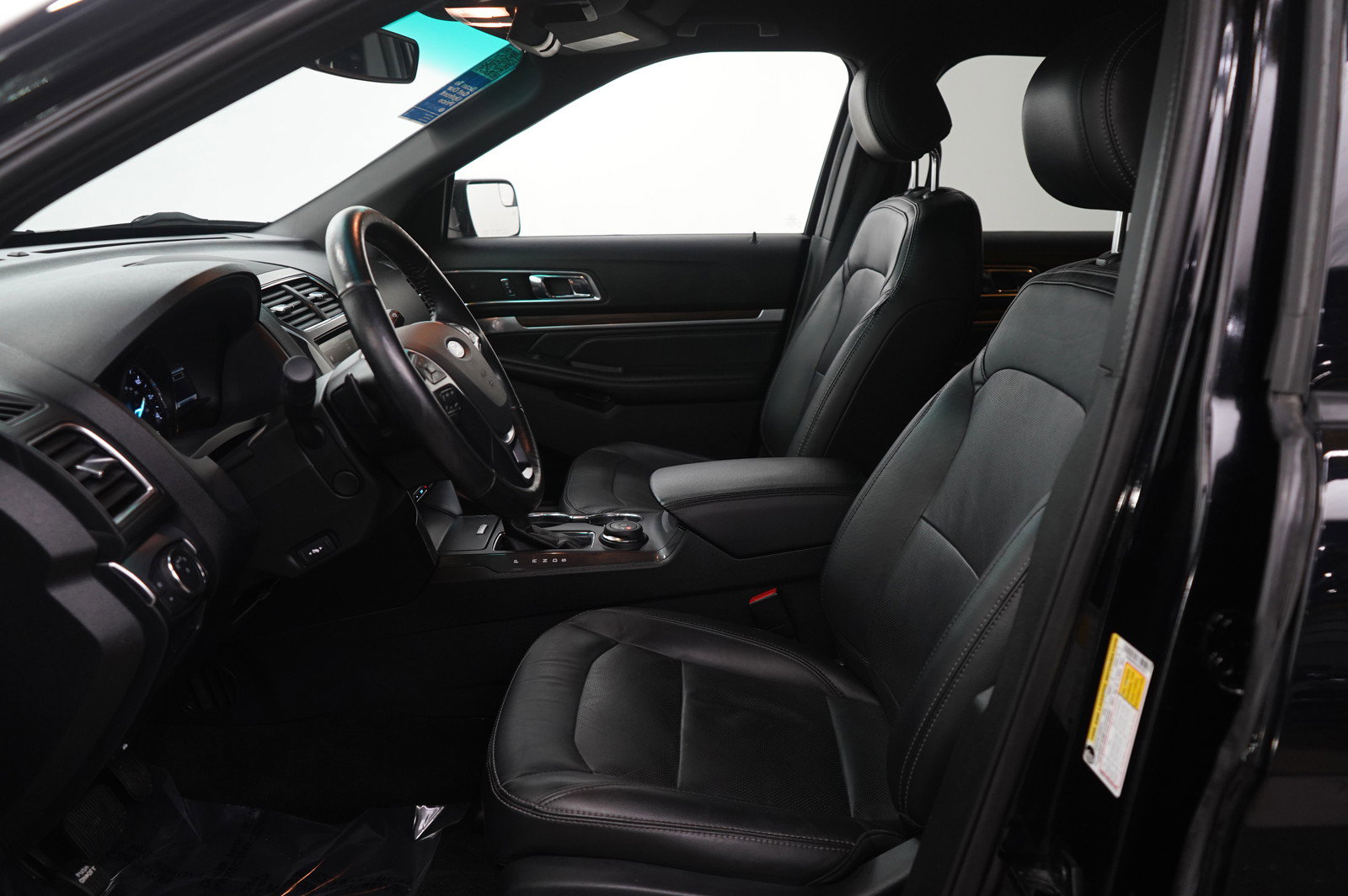 Used 2016 Ford Explorer Limited image 15