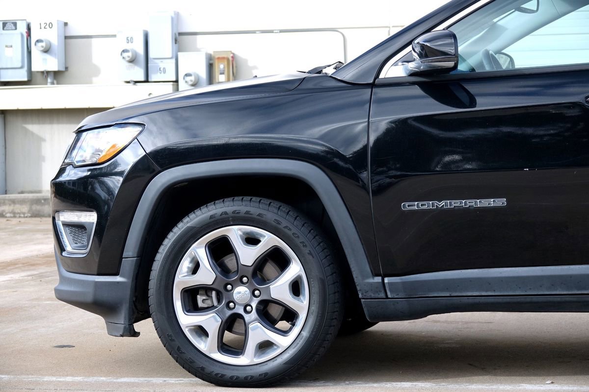 Used 2019 Jeep Compass Limited image 22