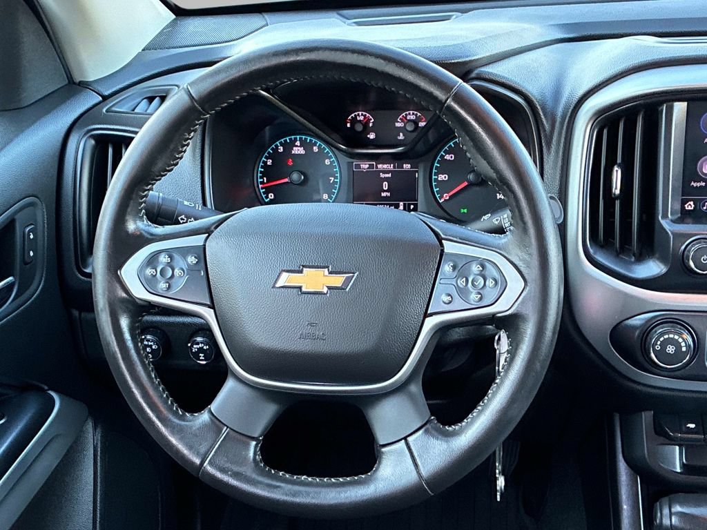 Used 2021 Chevrolet Colorado LT w/ Safety Package AWD/4WD image 17