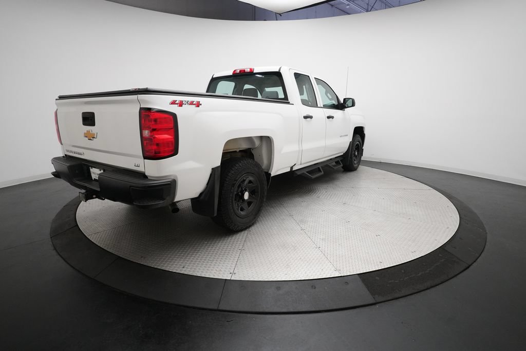 Used 2019 Chevrolet Silverado 1500 W/T AWD/4WD image 31