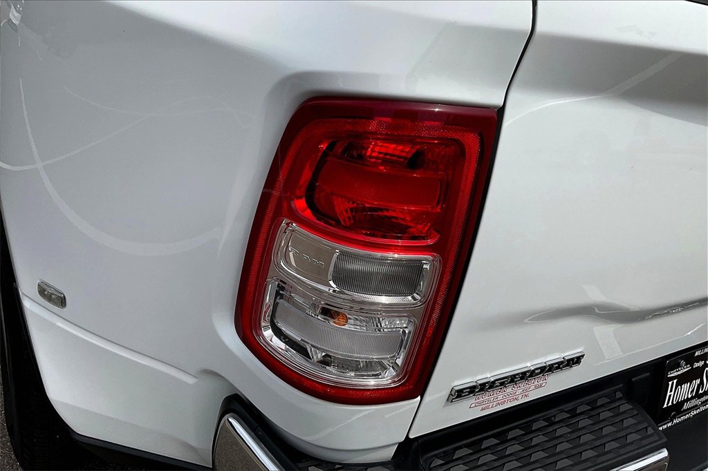 Used 2024 RAM 3500 Big Horn image 29