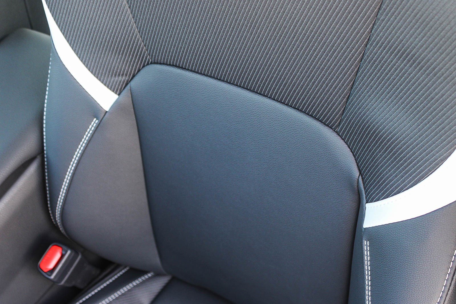 New 2026 Toyota Camry SE image 25