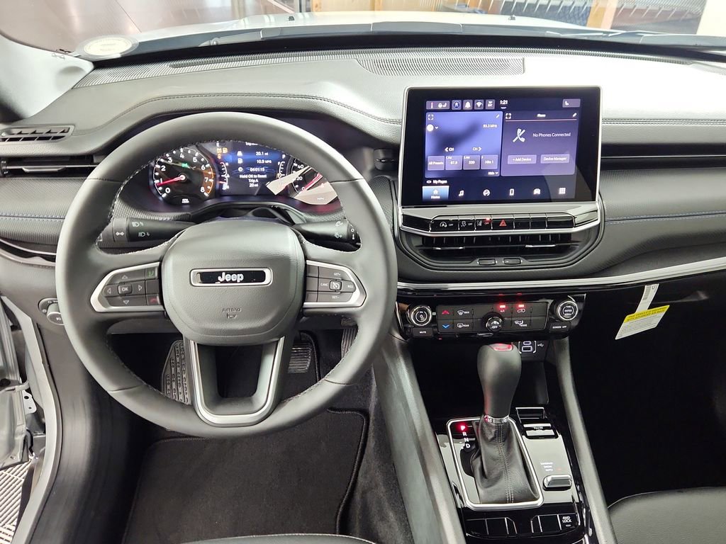 New 2025 Jeep Compass Latitude w/ Altitude Special Edition image 9