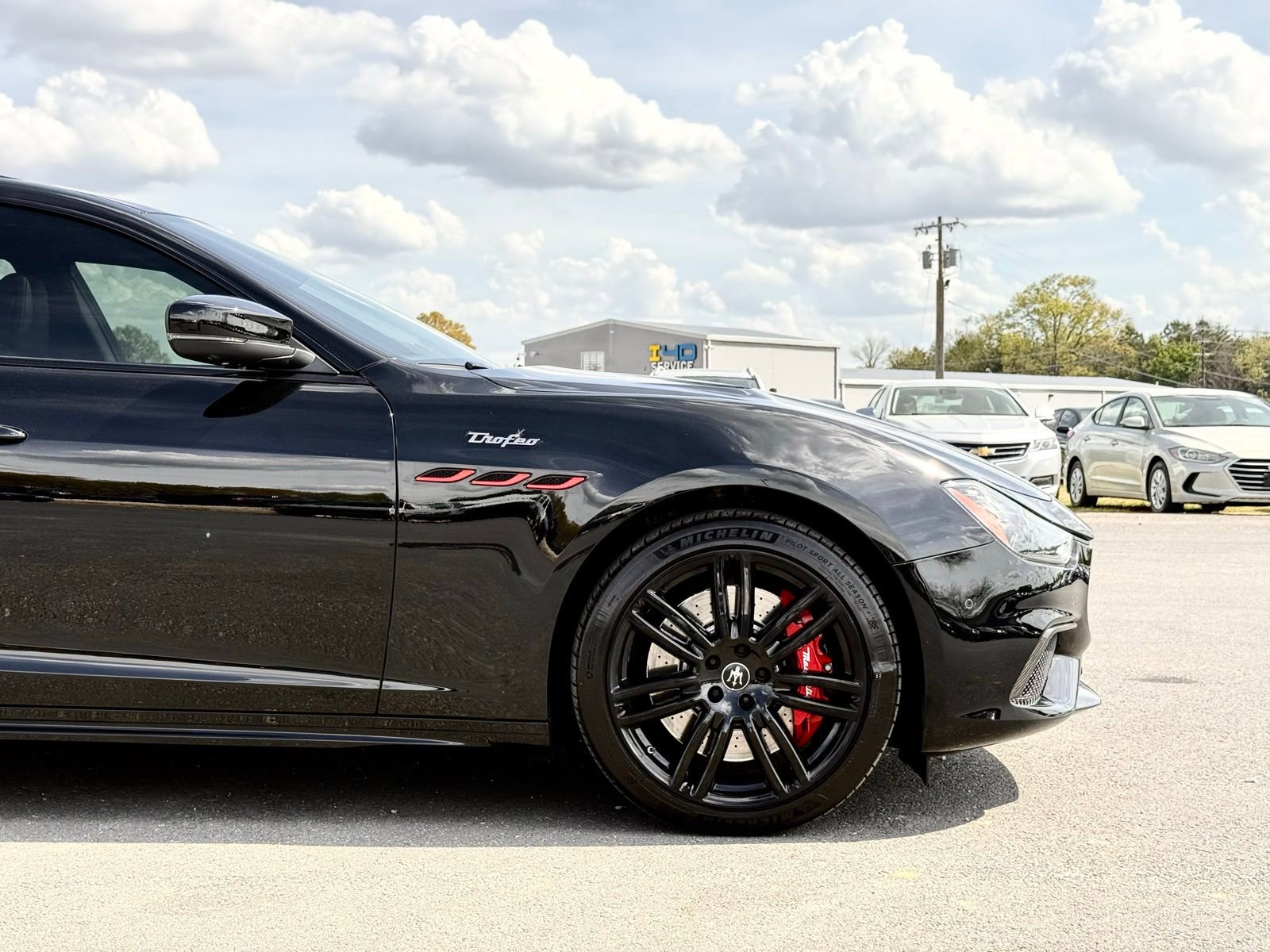 Used 2021 Maserati Ghibli Trofeo image 21