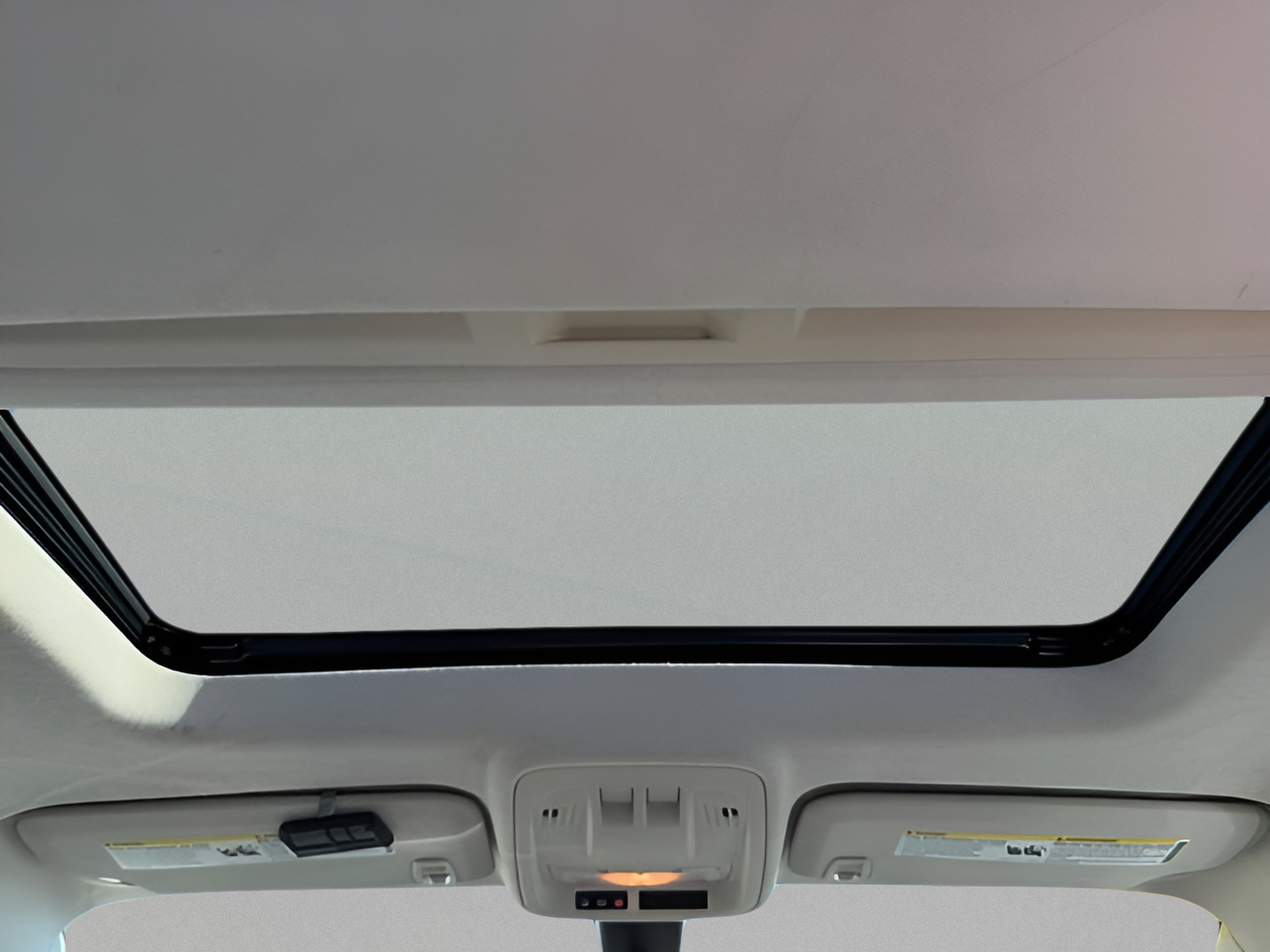 Used 2016 Chevrolet Cruze LT w/ Sun And Sound Package FWD image 11
