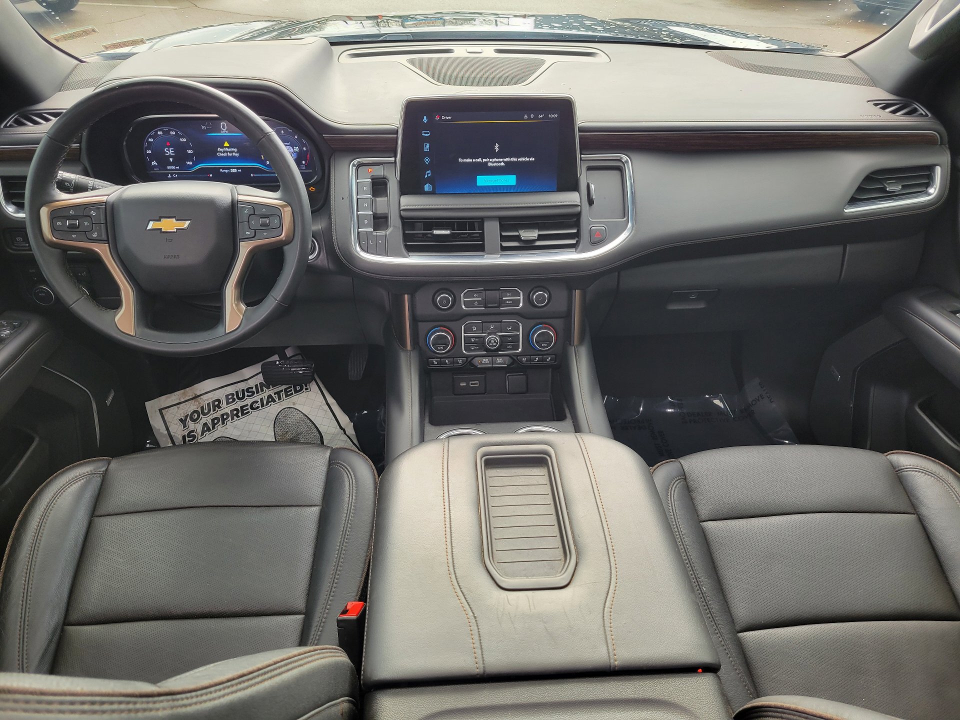 Used 2023 Chevrolet Suburban High Country image 10
