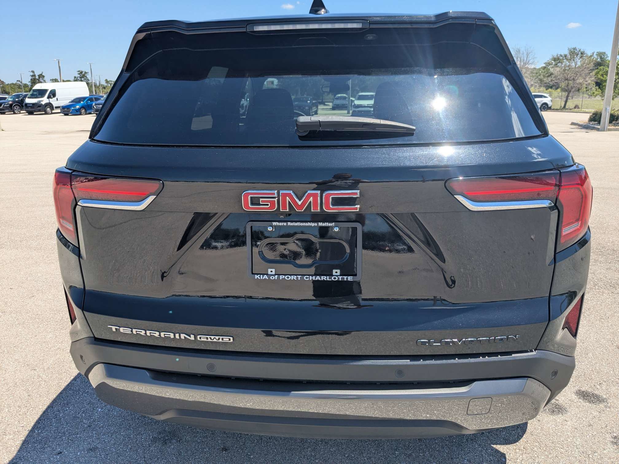 Used 2025 GMC Terrain Elevation AWD/4WD image 6
