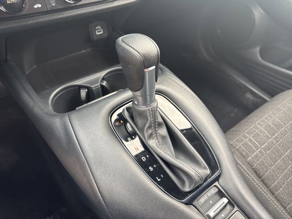 Certified 2023 Honda HR-V LX image 28