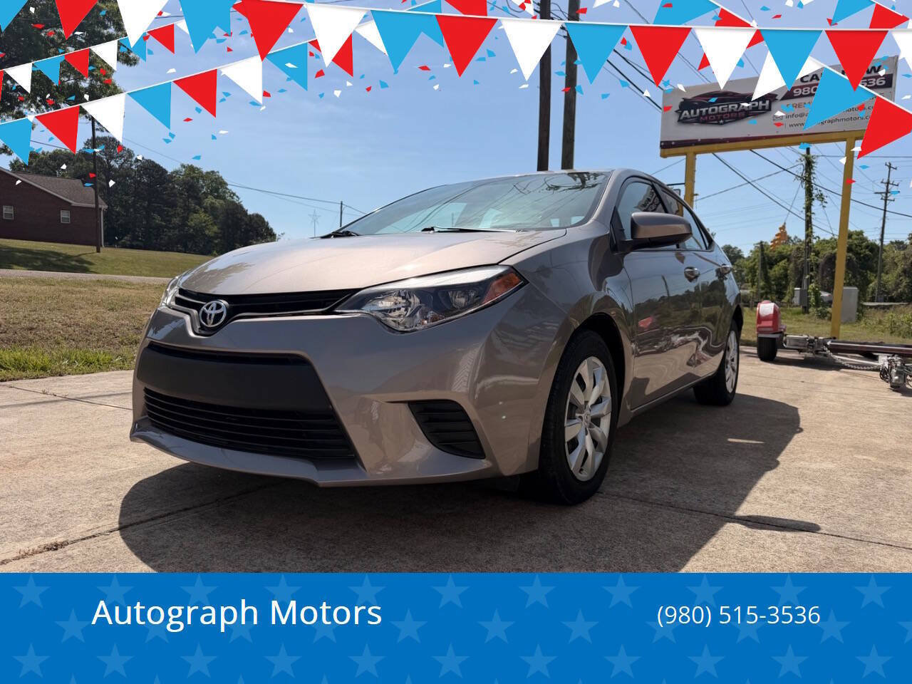 Used 2014 Toyota Corolla LE FWD image 1