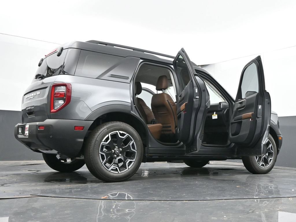 New 2025 Ford Bronco Sport Outer Banks w/ Outer Banks Tech Package+ AWD/4WD image 73