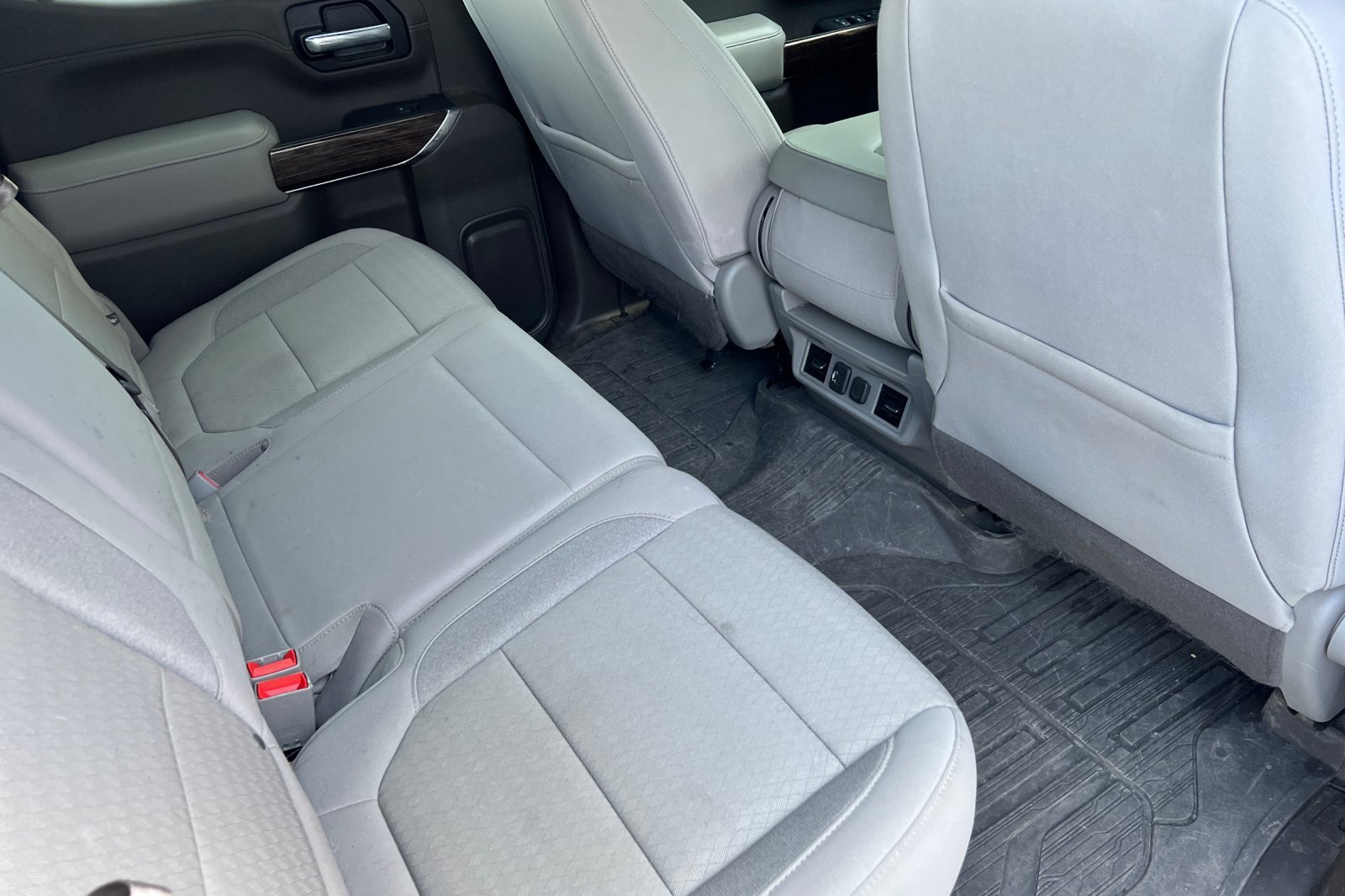 Used 2020 GMC Sierra 1500 SLE w/ SLE Value Package image 16