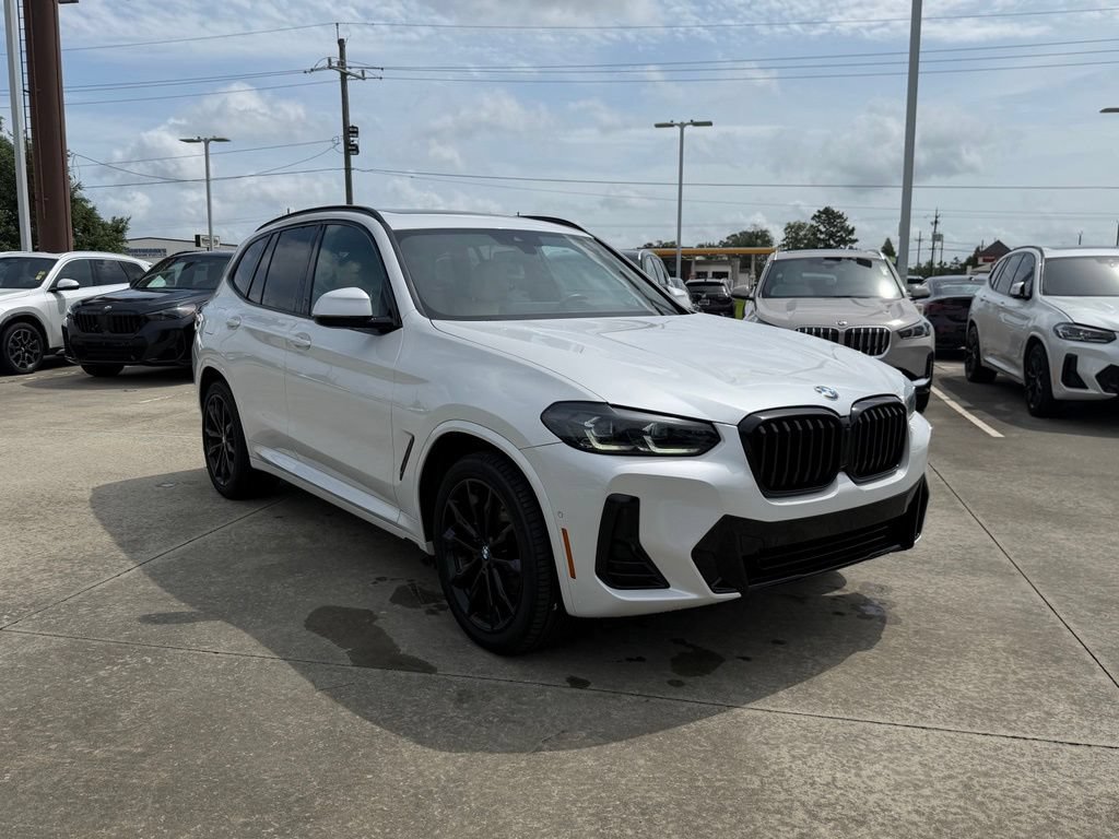 Certified 2023 BMW X3 sDrive30i w/ M Sport Package RWD image 3
