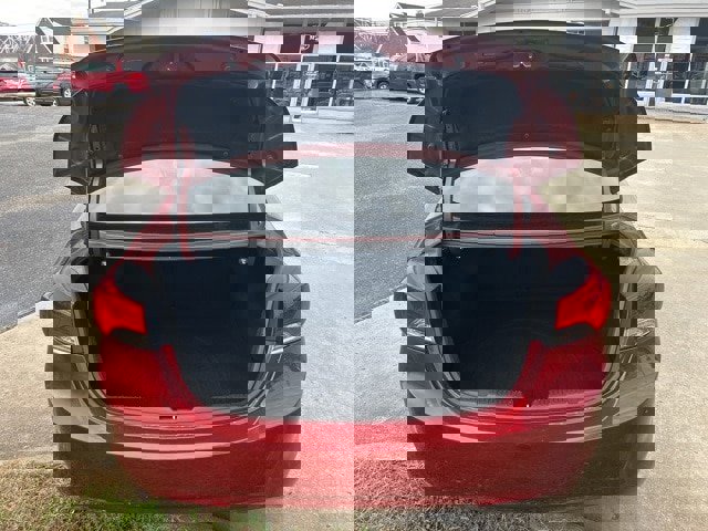 Used 2013 Hyundai Elantra GLS w/ Preferred Pkg image 8