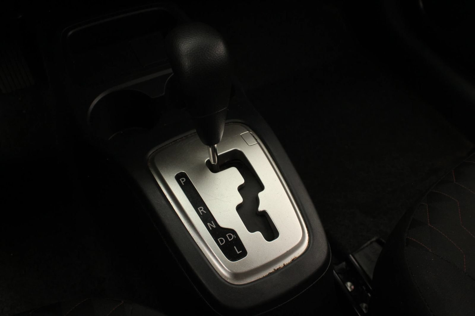 Used 2024 Mitsubishi Mirage ES FWD image 31