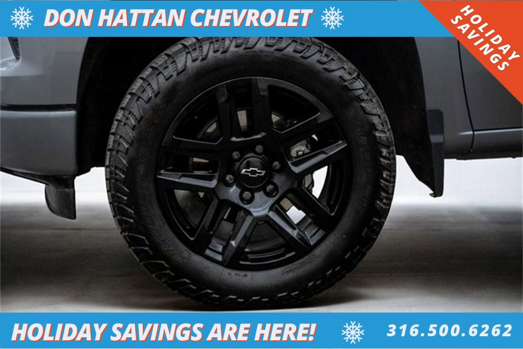 Used 2024 Chevrolet Silverado 1500 Custom w/ LPO, Dark Essentials Package image 39