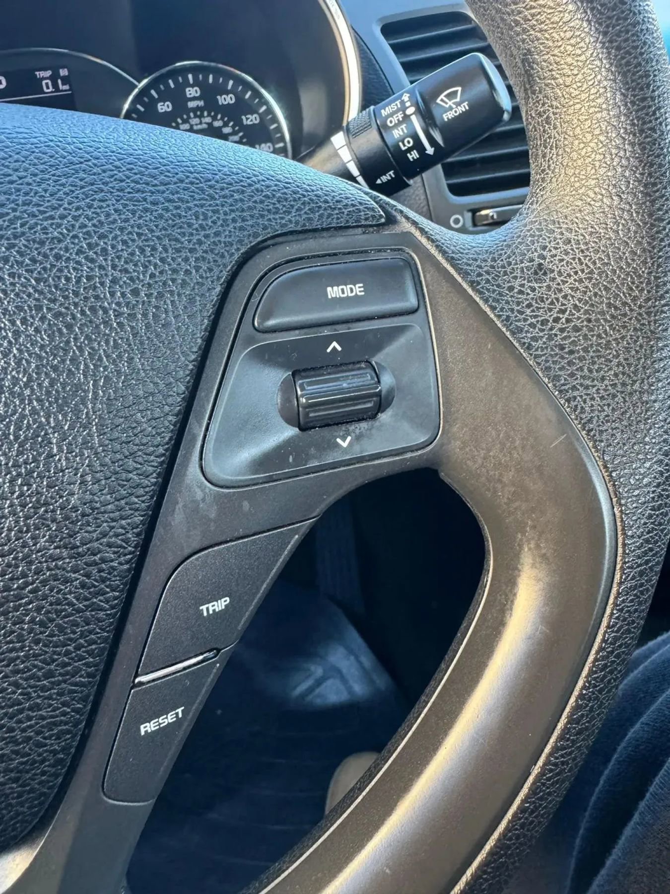 Used 2017 Kia Forte LX image 21