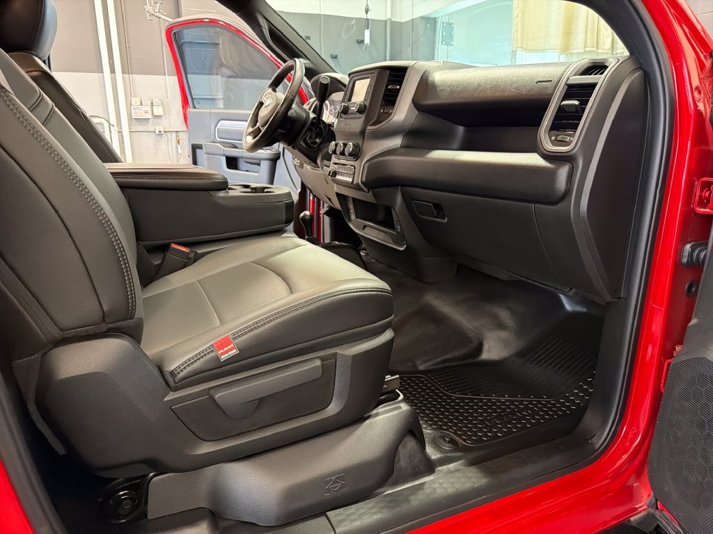 Used 2024 RAM 3500 Tradesman AWD/4WD image 13