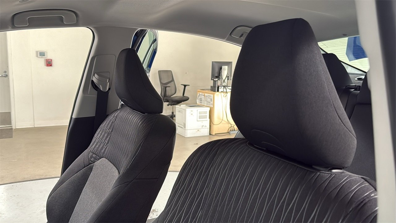 Certified 2025 Toyota Camry LE image 13